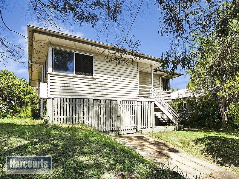 8 Dawson Parade, Keperra QLD 4054