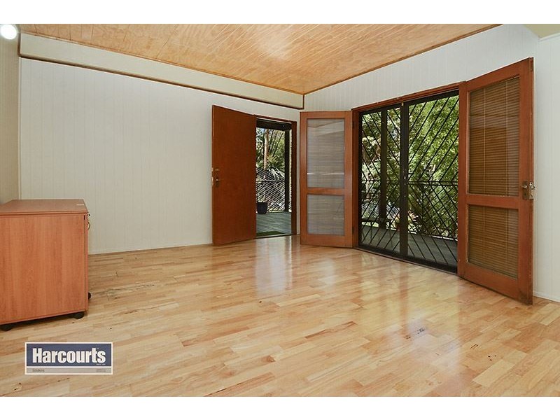 14 View Crescent, Arana Hills QLD 4054