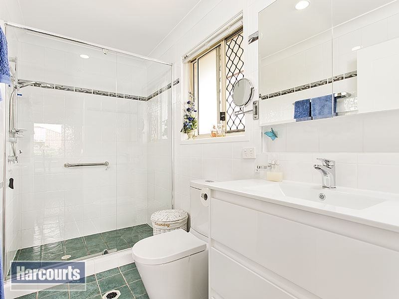 31 Trevallyn Place, Upper Kedron QLD 4055