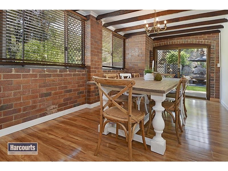 33 Tarnook Drive, Ferny Hills QLD 4055