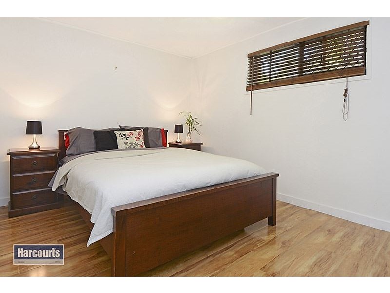 33 Tarnook Drive, Ferny Hills QLD 4055