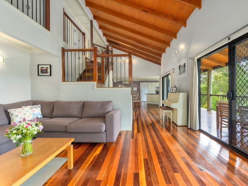 4a Woodburn Place, Ferny Hills QLD 4055