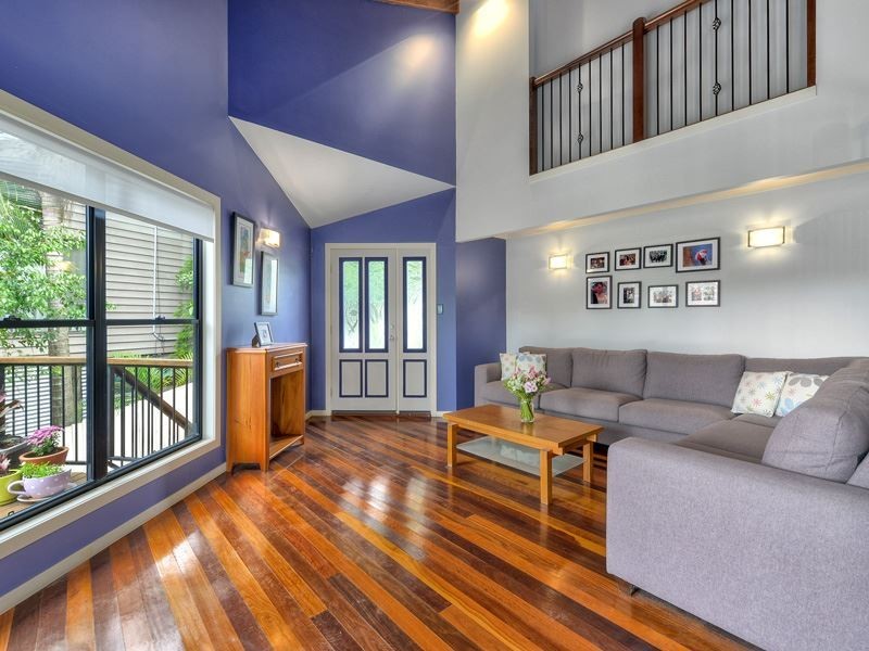 4a Woodburn Place, Ferny Hills QLD 4055