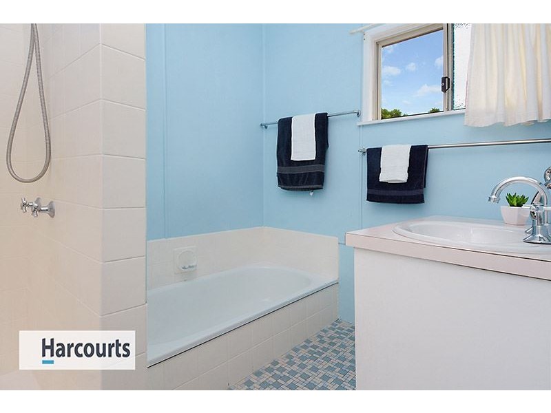 6 Risdon Street, Chermside West QLD 4032