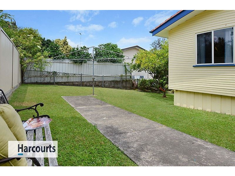 6 Risdon Street, Chermside West QLD 4032