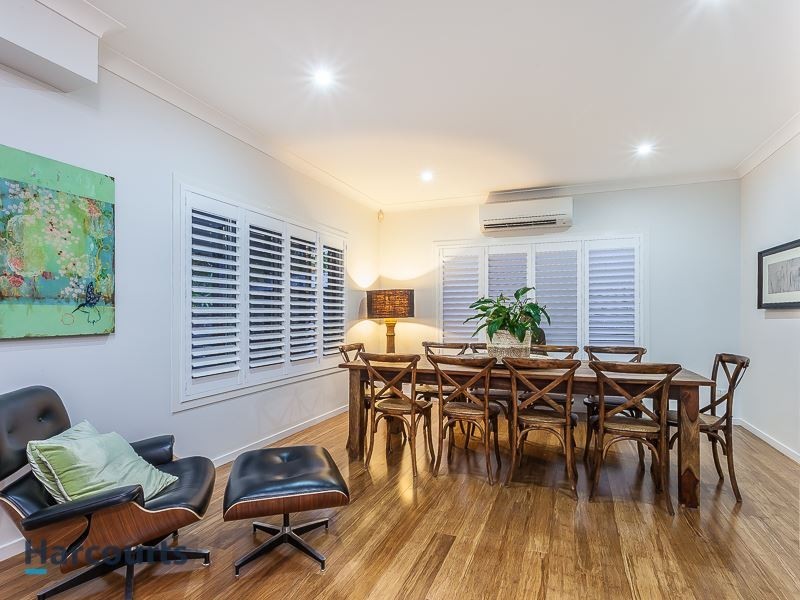 27 Cienna Place, Bridgeman Downs QLD 4035