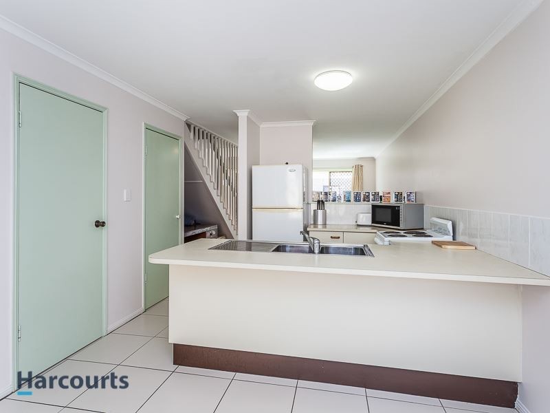 2/22 Mortimer Street, Caboolture QLD 4510