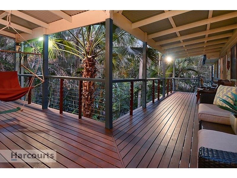 34 Montego Court, Eatons Hill QLD 4037