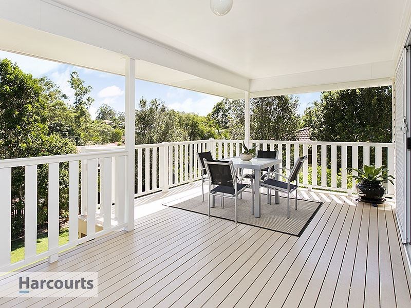 39 Dornoch Crescent, Ferny Grove QLD 4055