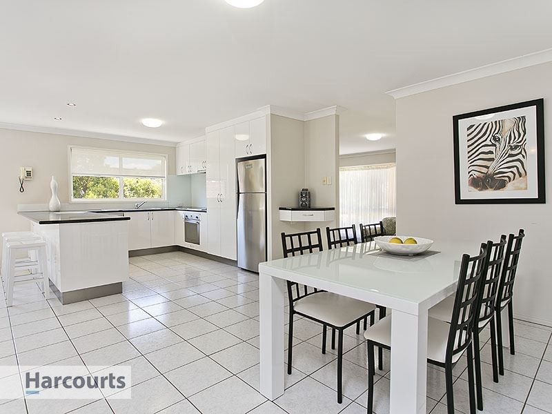 39 Dornoch Crescent, Ferny Grove QLD 4055