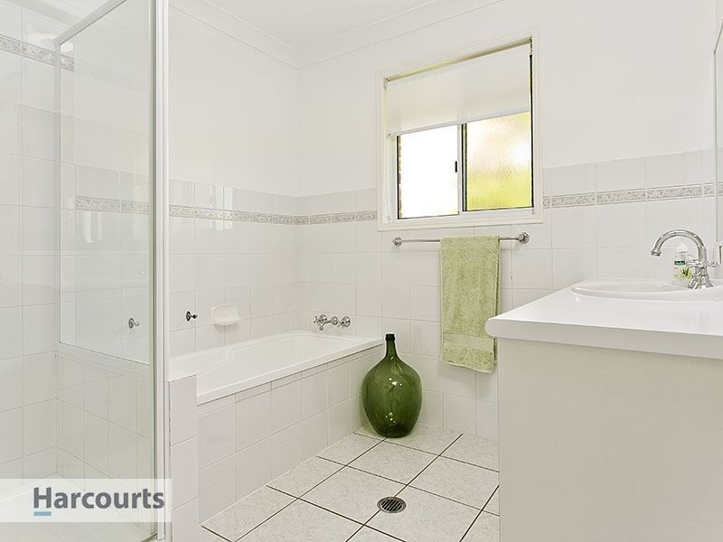 39 Dornoch Crescent, Ferny Grove QLD 4055