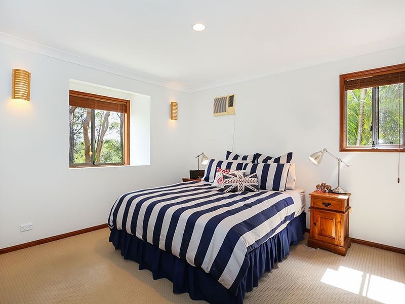 35 Leonarda Drive, Ferny Hills QLD 4055