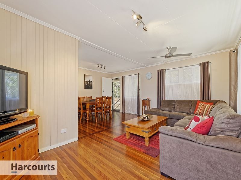 12 Foley Street, Lawnton QLD 4501