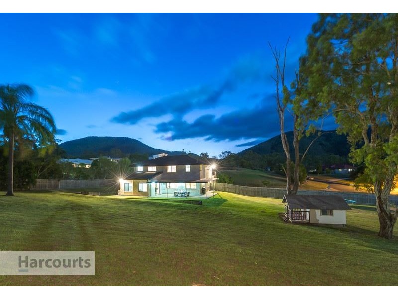 1 Hunting Place, Highvale QLD 4520