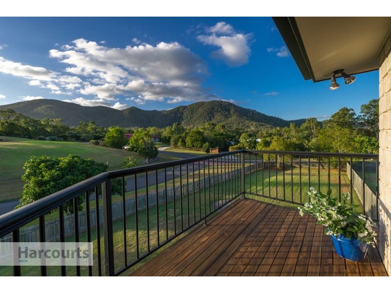 1 Hunting Place, Highvale QLD 4520
