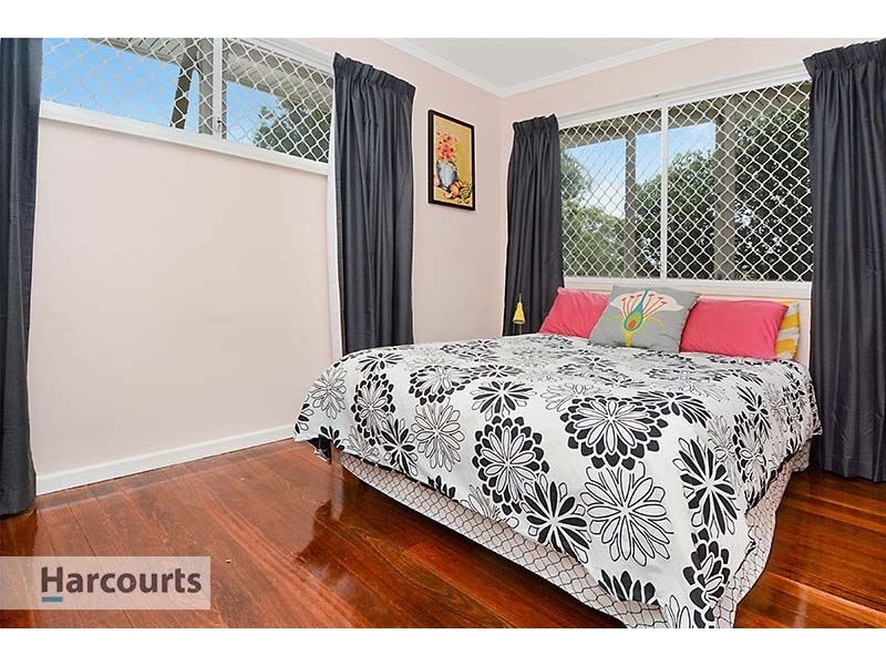 30 Kylie Avenue, Ferny Hills QLD 4055