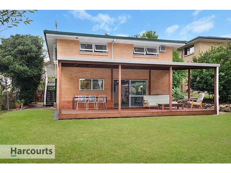 30 Kylie Avenue, Ferny Hills QLD 4055