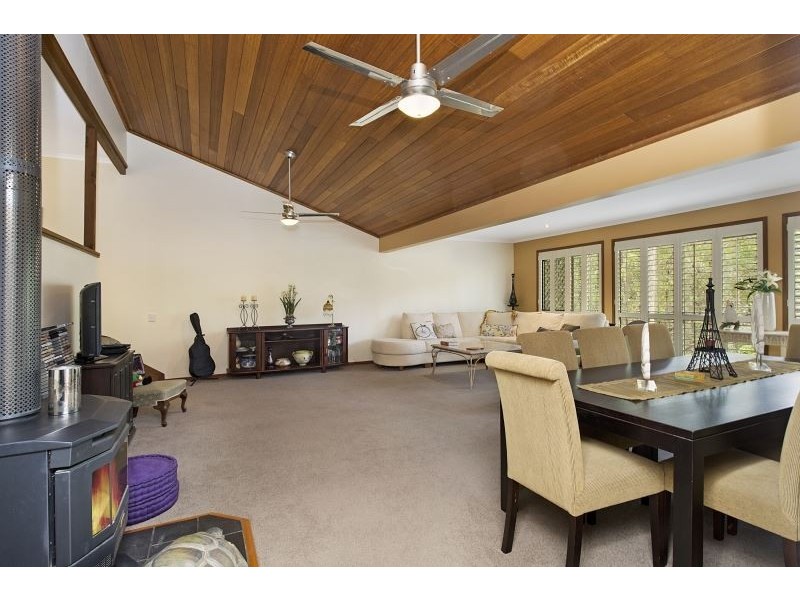 10 McCartney Court, Cashmere QLD 4500