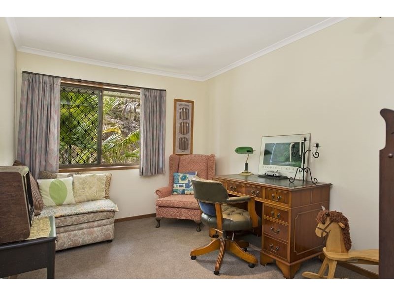 10 McCartney Court, Cashmere QLD 4500