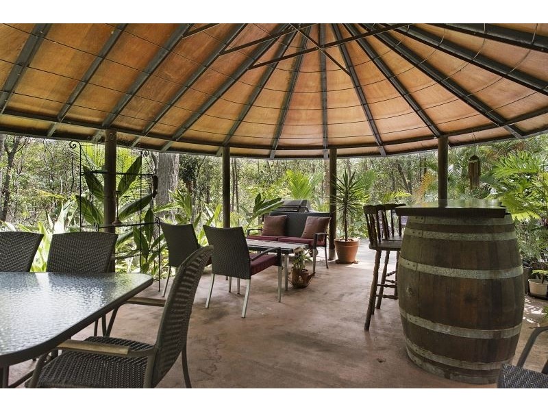 10 McCartney Court, Cashmere QLD 4500