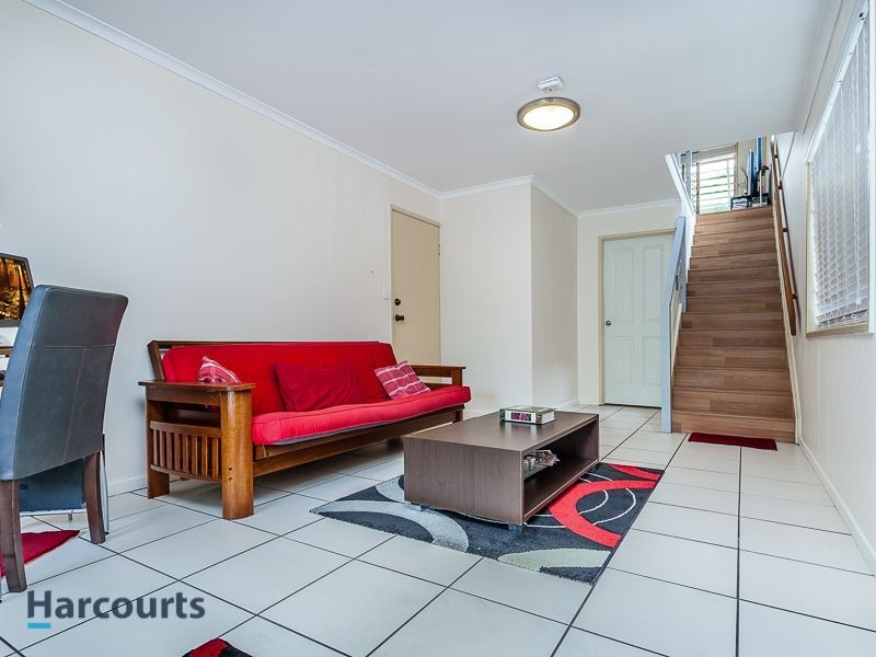 76/11 Crosby Avenue, Arana Hills QLD 4054