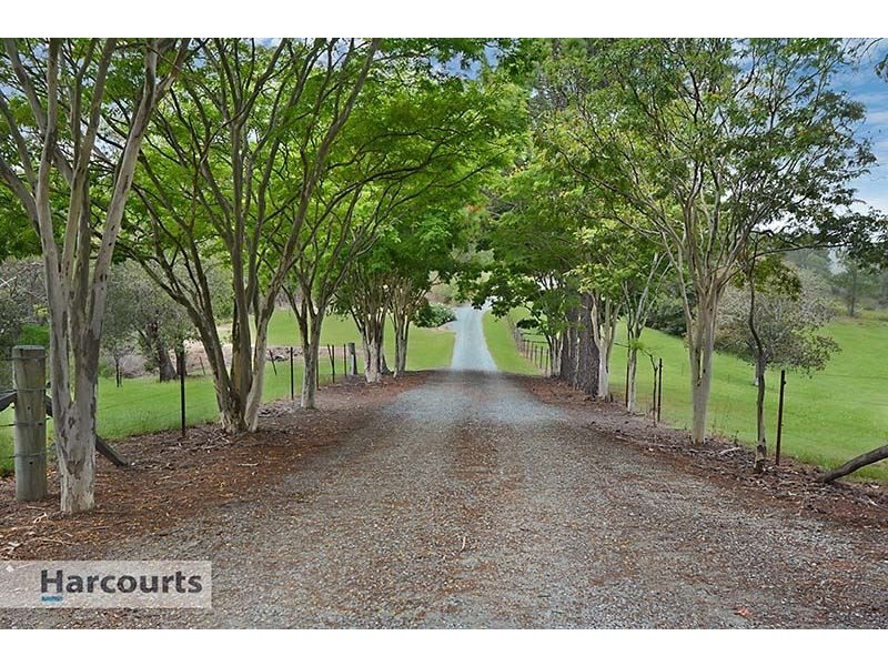 910 Eatons Crossing Road, Draper QLD 4520