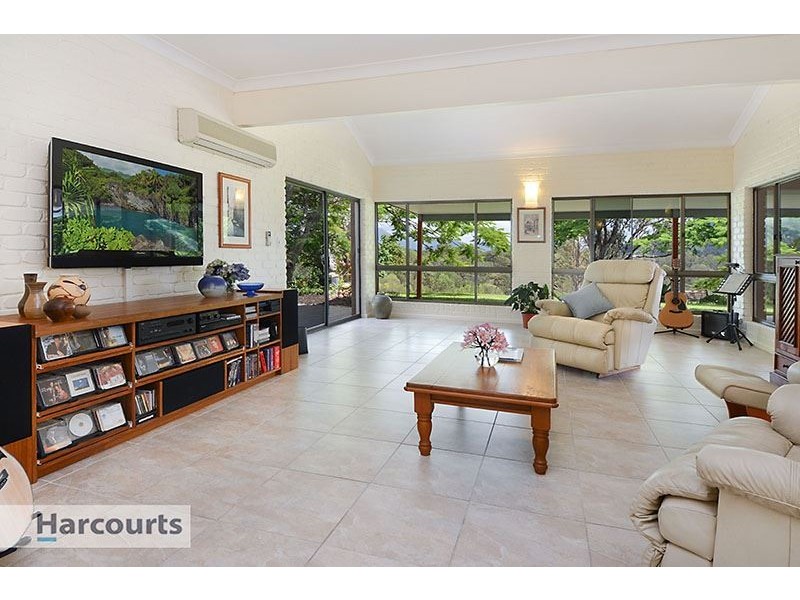 910 Eatons Crossing Road, Draper QLD 4520