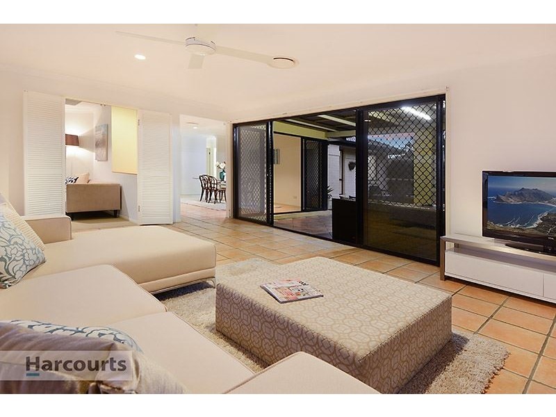 32 Mindi Court, Cashmere QLD 4500