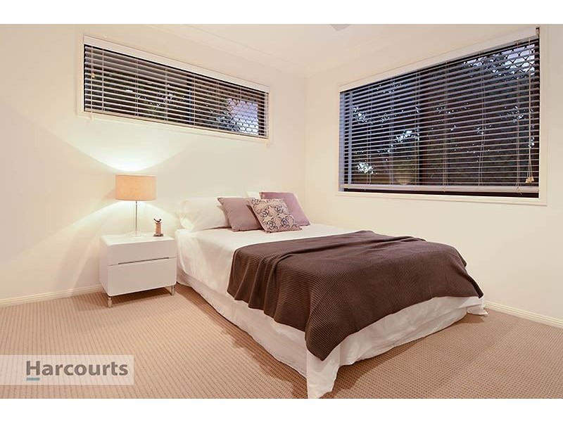 32 Mindi Court, Cashmere QLD 4500