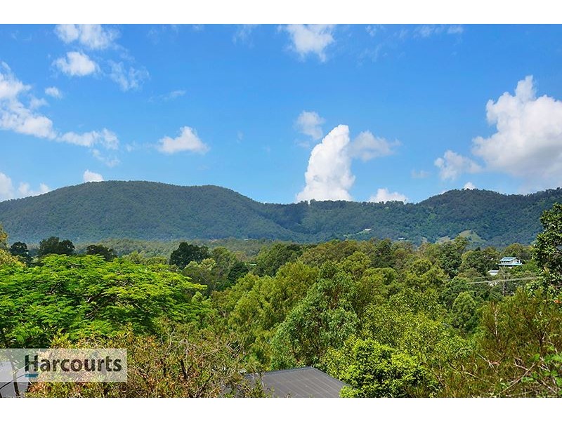 13 Equestrian Court, Highvale QLD 4520