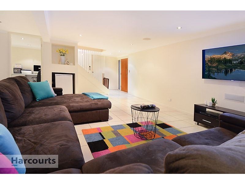 5 Caneby Street, Everton Hills QLD 4053