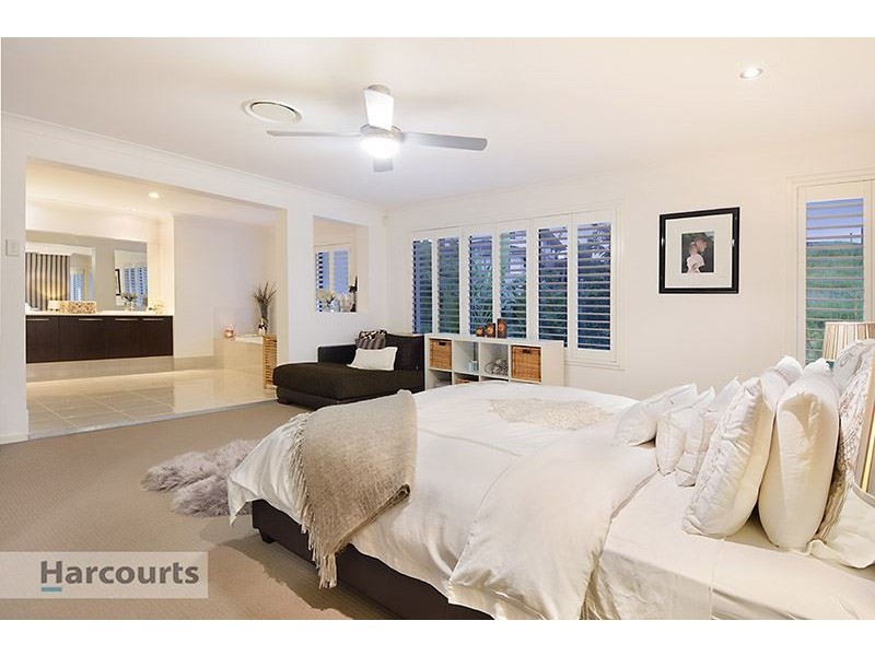 23 Atrium Way, Everton Hills QLD 4053