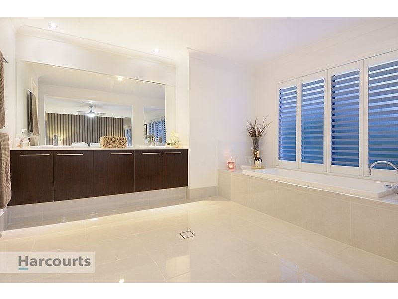 23 Atrium Way, Everton Hills QLD 4053