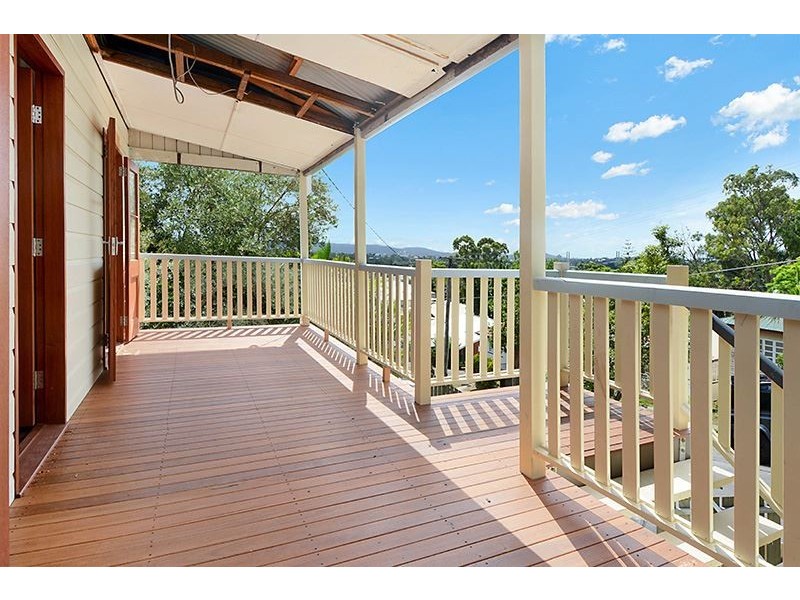 29 Dudley Street, Annerley QLD 4103