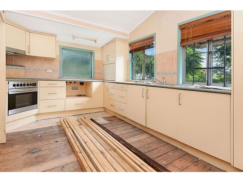 29 Dudley Street, Annerley QLD 4103