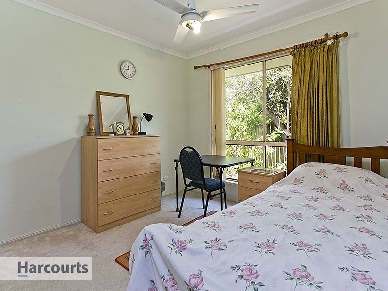 40 Glengarry Road, Keperra QLD 4054