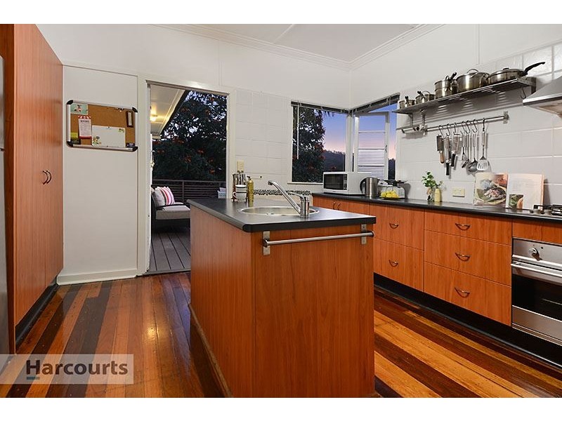 26 June Street, Mitchelton QLD 4053