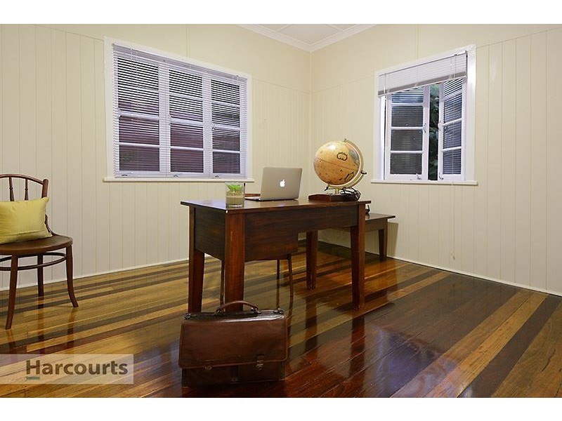 26 June Street, Mitchelton QLD 4053