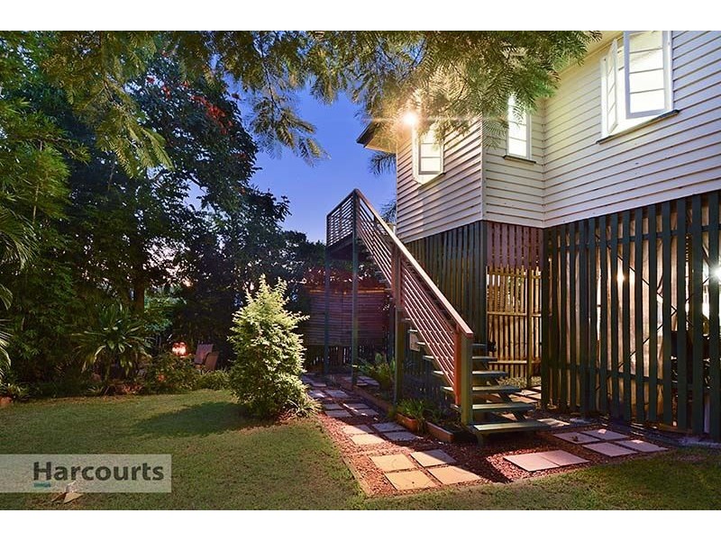26 June Street, Mitchelton QLD 4053