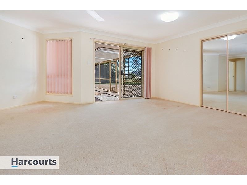 10 Narrien Court, Samford Village QLD 4520