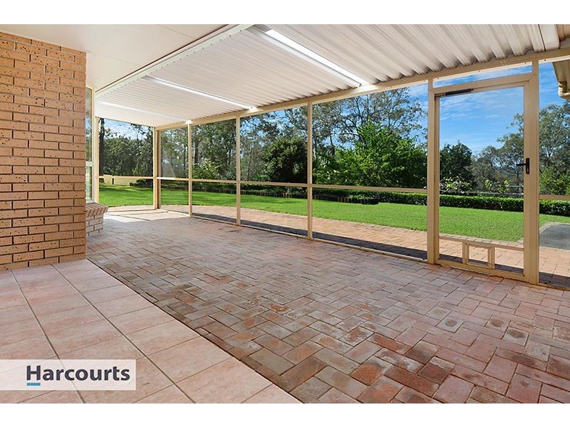 10 Narrien Court, Samford Village QLD 4520