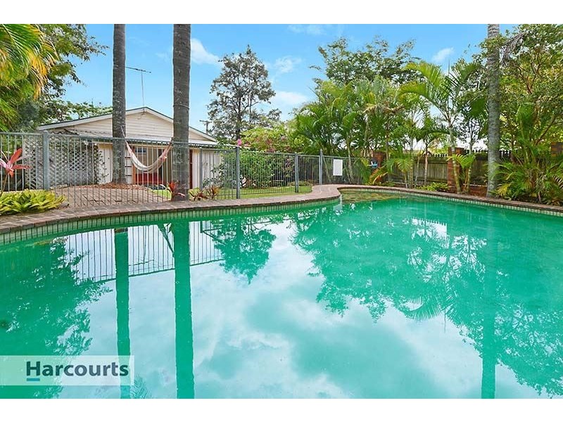 18 Lily Street, Mitchelton QLD 4053