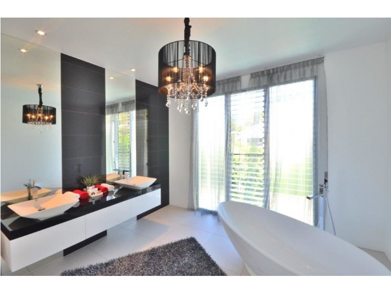 46 Arkana Drive, Noosa Heads QLD 4567