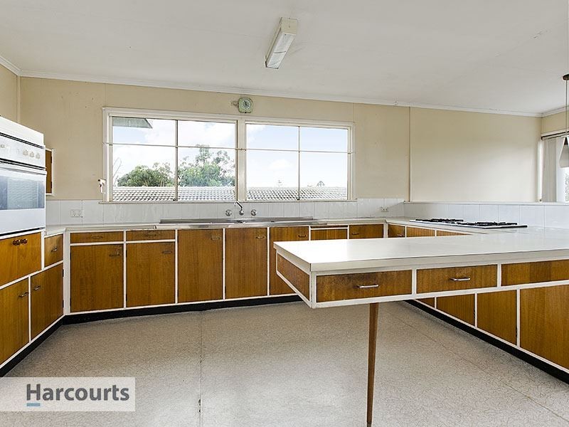 4 Alwyn Street, Stafford Heights QLD 4053