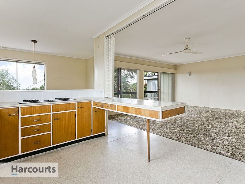 4 Alwyn Street, Stafford Heights QLD 4053