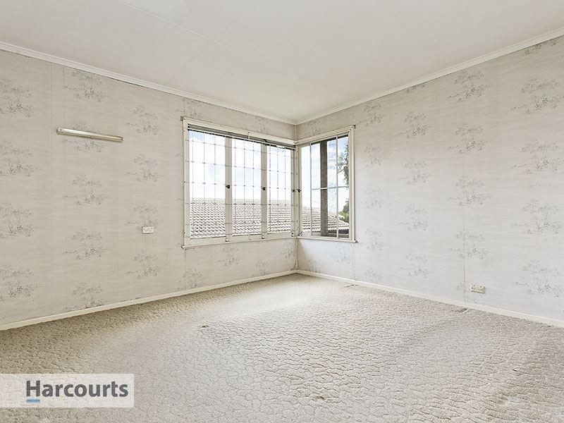 4 Alwyn Street, Stafford Heights QLD 4053