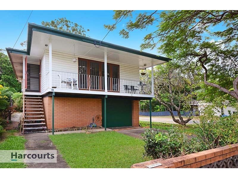 21 Weatherhead Avenue, Ashgrove QLD 4060