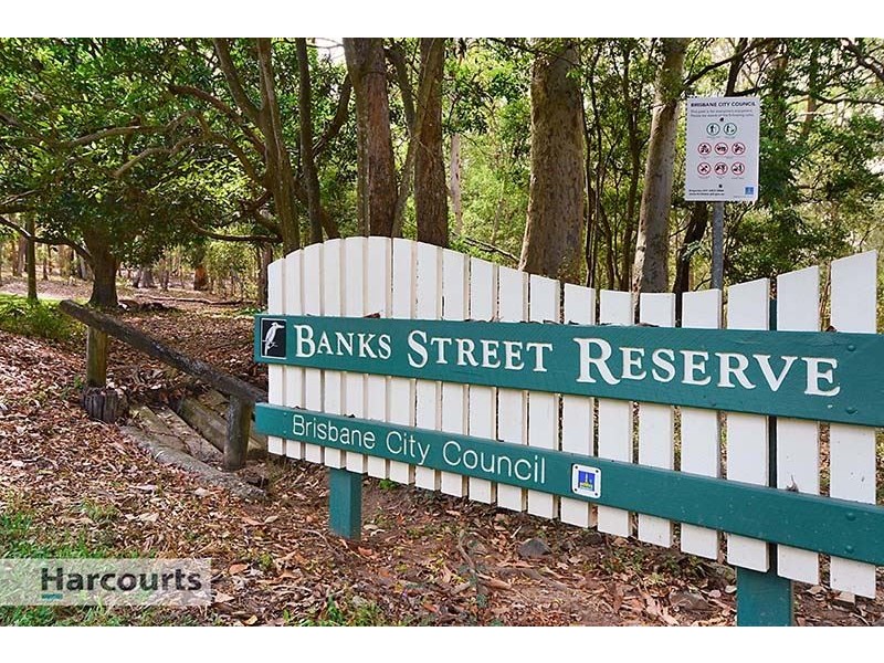 21 Weatherhead Avenue, Ashgrove QLD 4060
