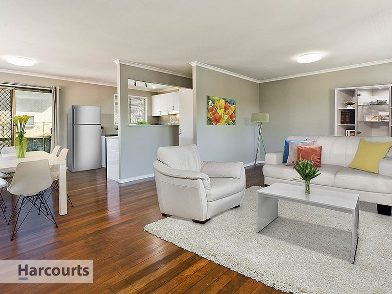 42 Ferny Way, Ferny Hills QLD 4055