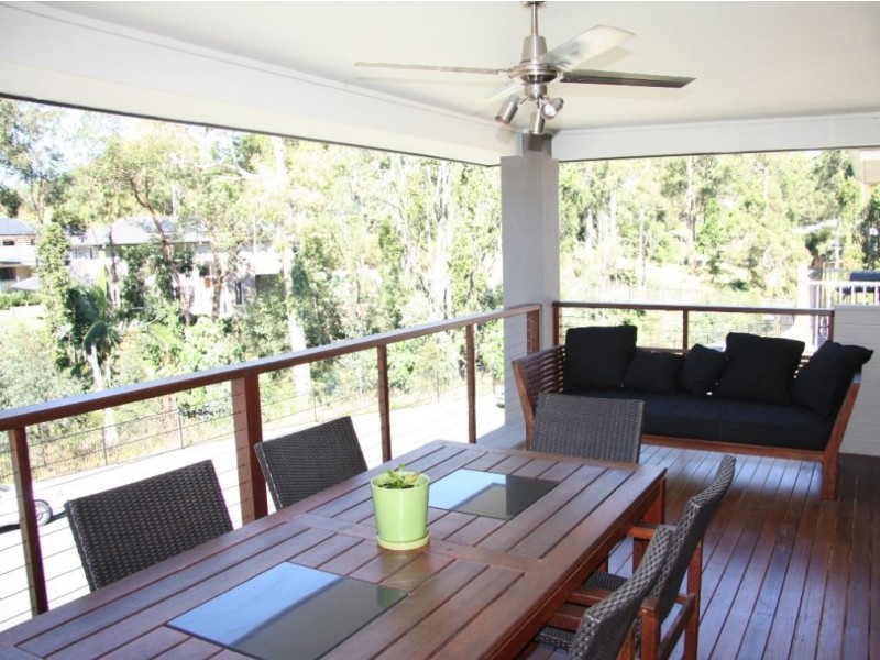 11 Creekside Court, Everton Hills QLD 4053